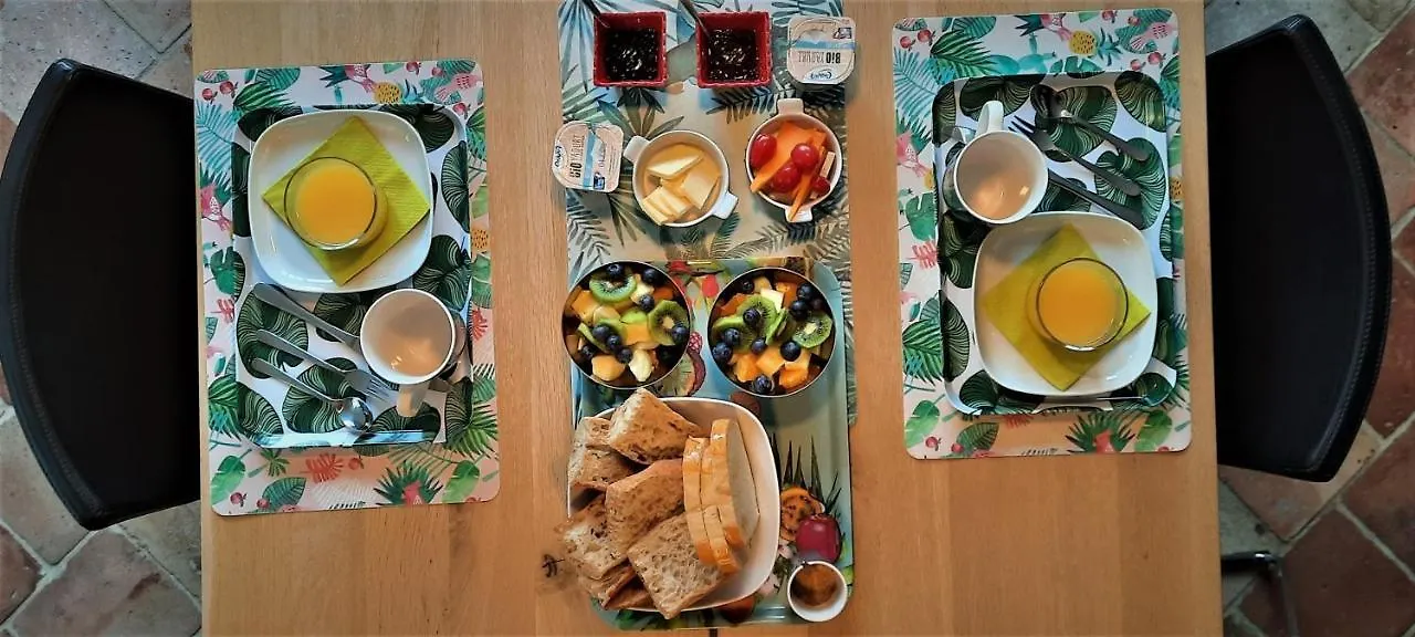 Sea-Snow Guest Houses Talmont-Saint-Hilaire Bed & Breakfast